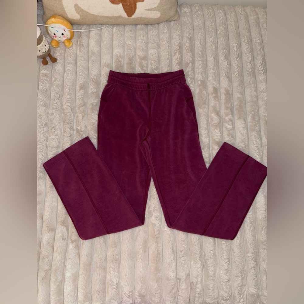 Lululemon Softstreme Pants - Size 4